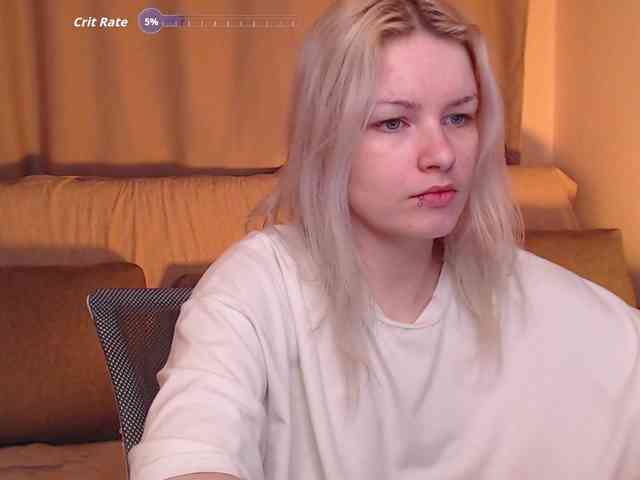 CherryNight666 webcam