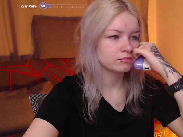 CherryNight666 webcam