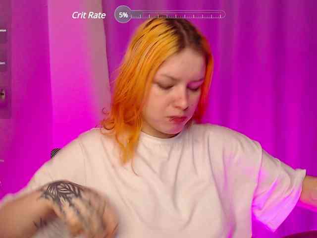 CherryNight666 webcam