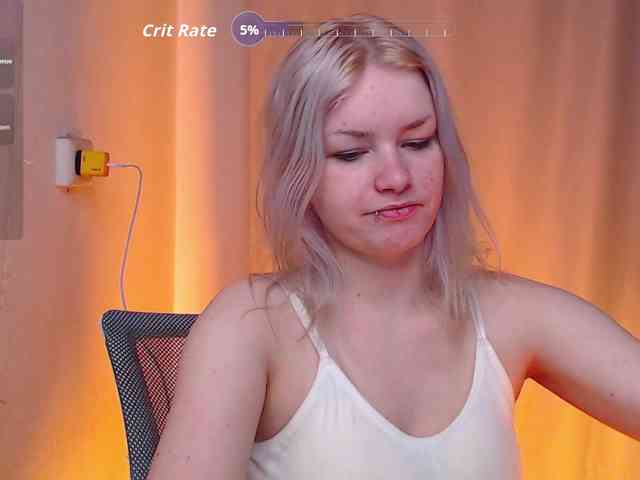 CherryNight666 webcam