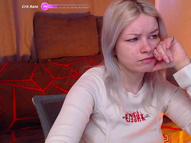 CherryNight666 webcam