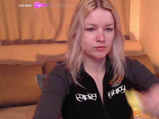 CherryNight666 webcam