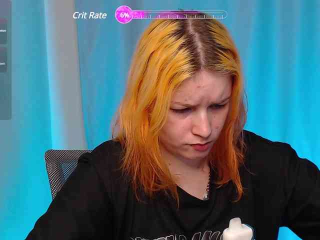 CherryNight666 webcam