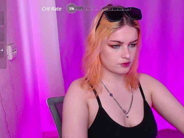 CherryNight666 webcam