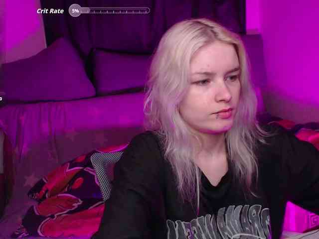 CherryNight666 webcam