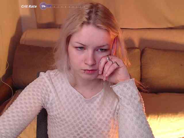 CherryNight666 webcam