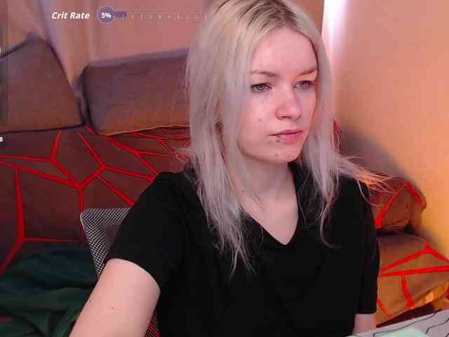 CherryNight666 webcam