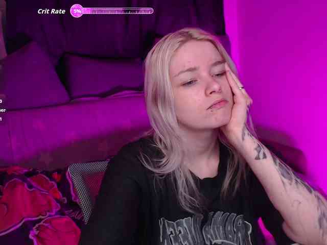 CherryNight666 webcam