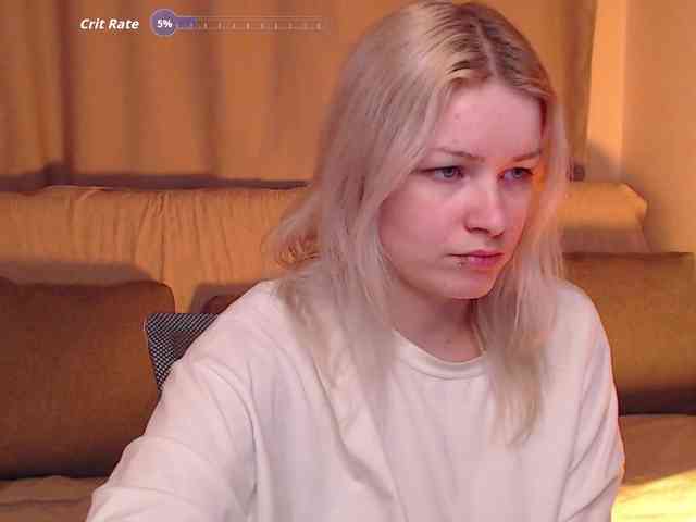 CherryNight666 webcam