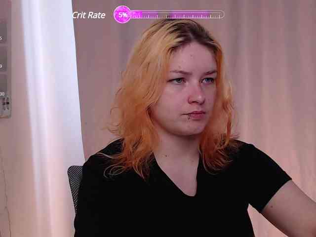 CherryNight666 webcam
