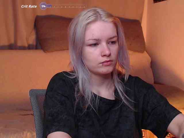 CherryNight666 webcam