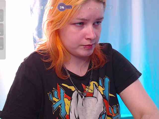 CherryNight666 webcam