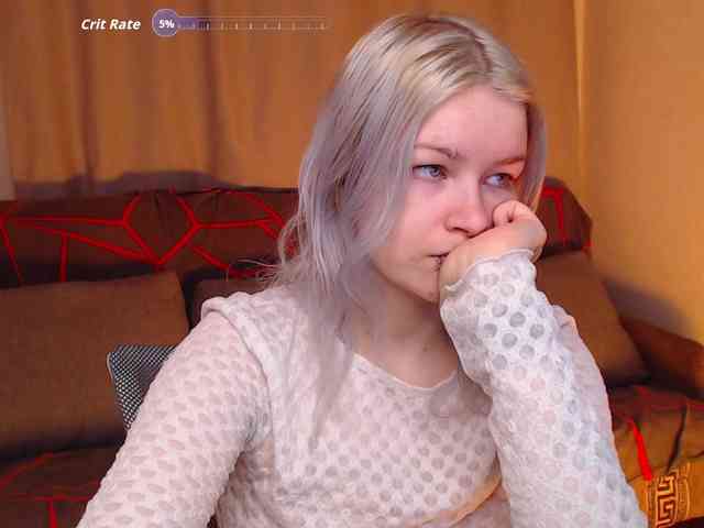 CherryNight666 webcam