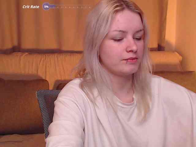 CherryNight666 webcam