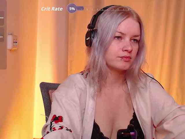 CherryNight666 webcam