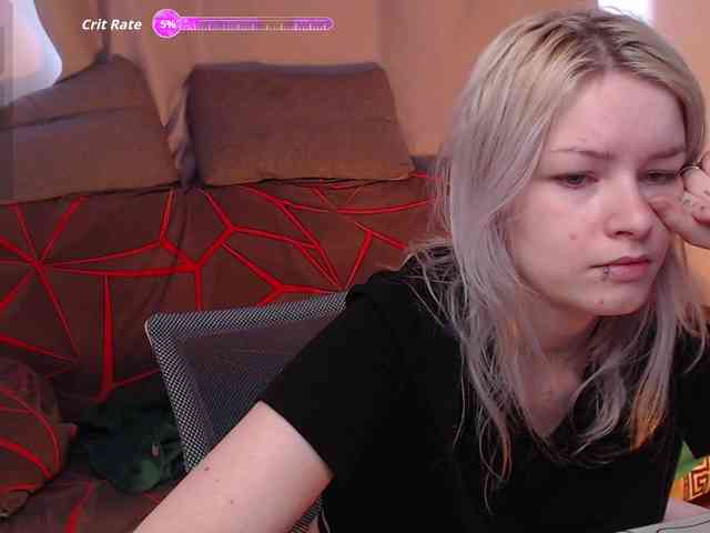 CherryNight666 webcam