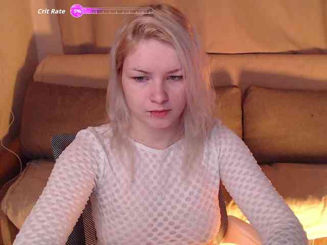 CherryNight666 webcam