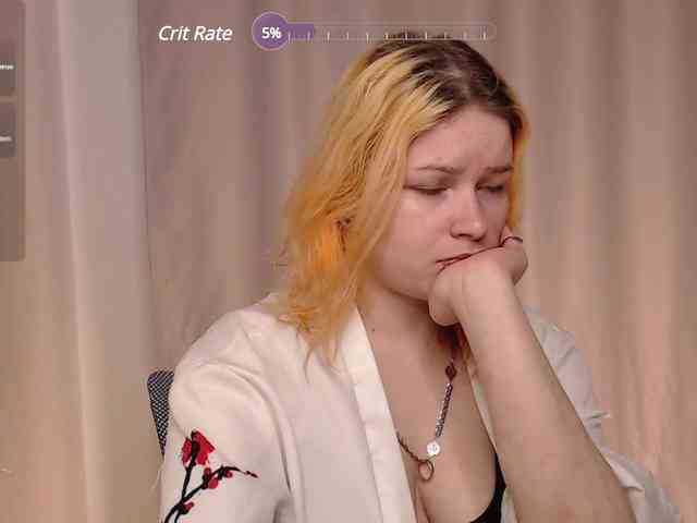 CherryNight666 webcam
