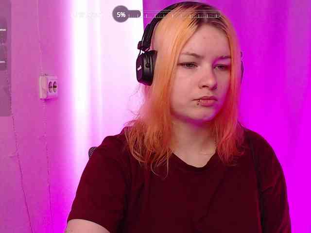 CherryNight666 webcam