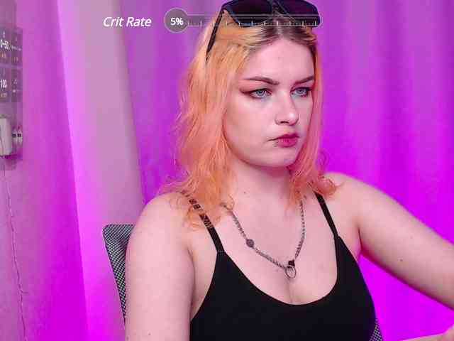 CherryNight666 webcam