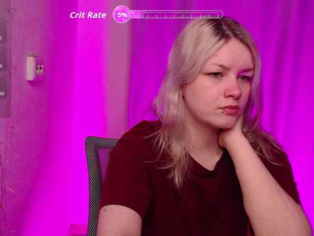 CherryNight666 webcam