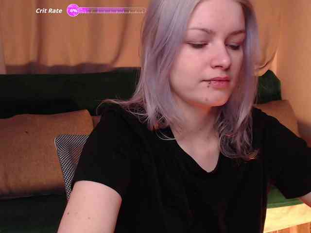 CherryNight666 webcam