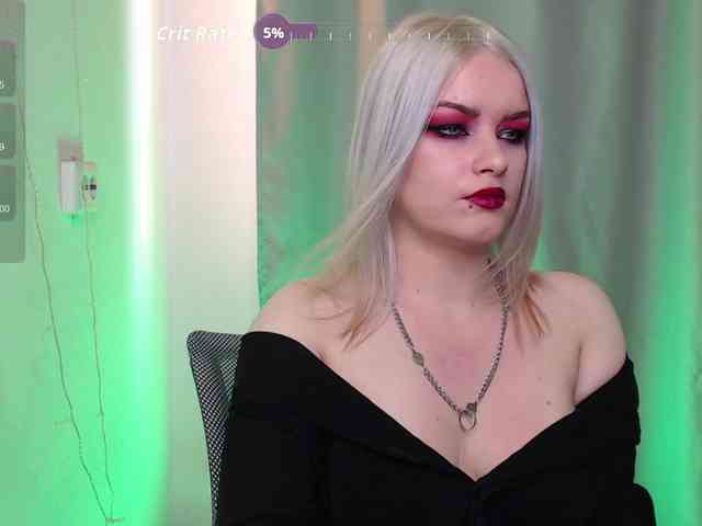 CherryNight666 webcam