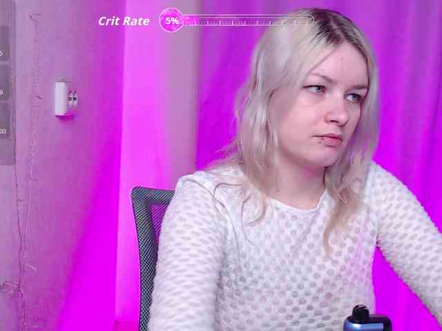 CherryNight666 webcam
