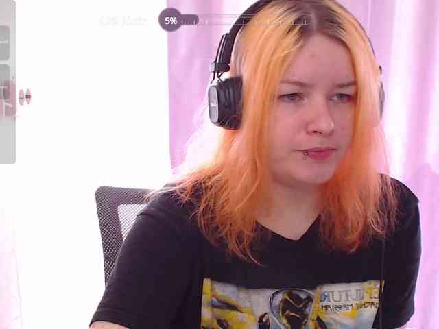 CherryNight666 webcam
