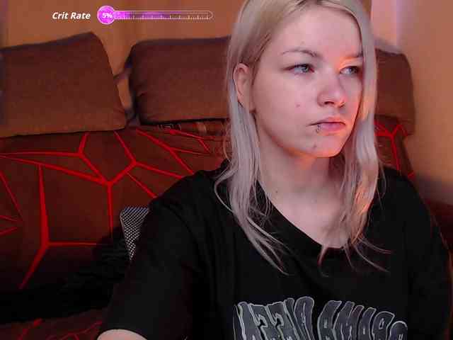 CherryNight666 webcam