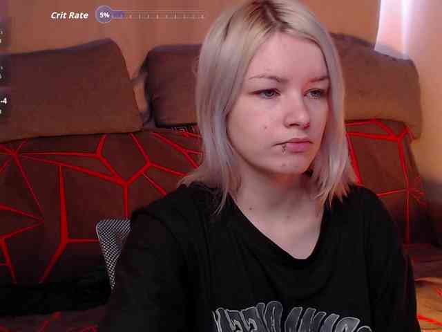 CherryNight666 webcam