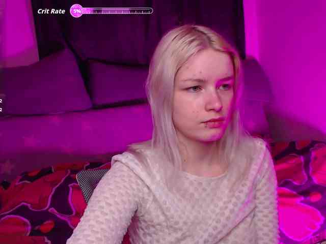 CherryNight666 webcam