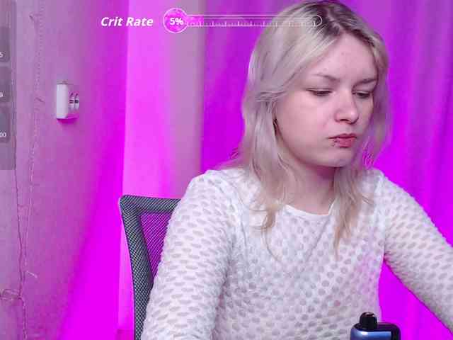 CherryNight666 webcam