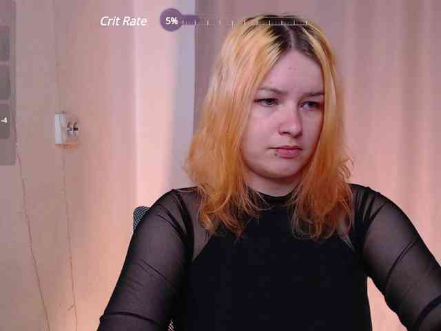 CherryNight666 webcam