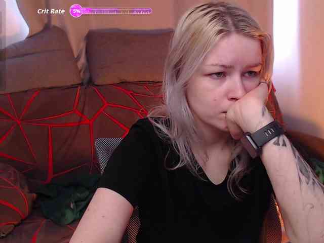 CherryNight666 webcam