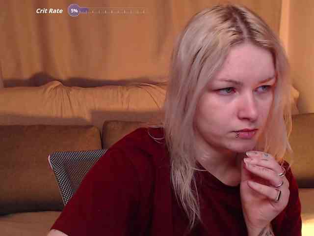 CherryNight666 webcam