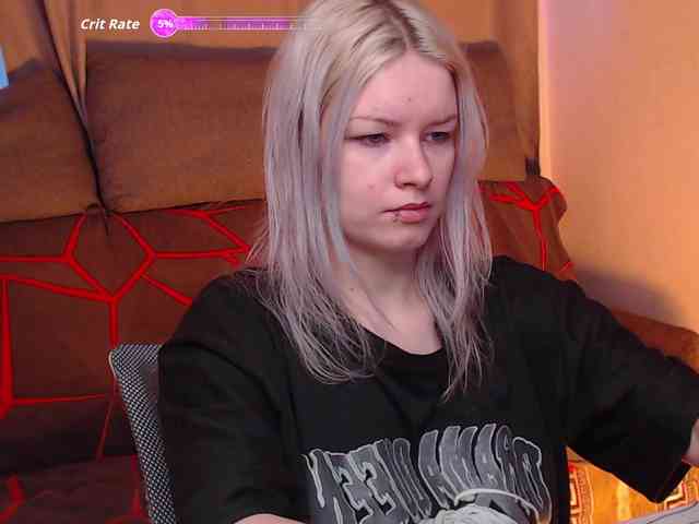 CherryNight666 webcam