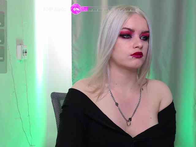 CherryNight666 webcam