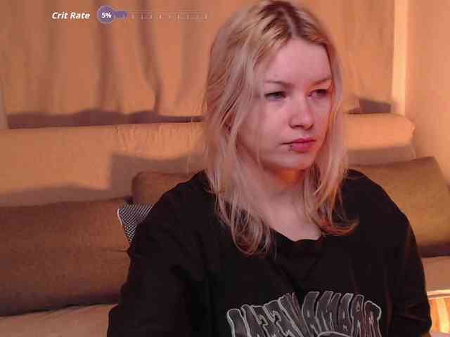 CherryNight666 webcam