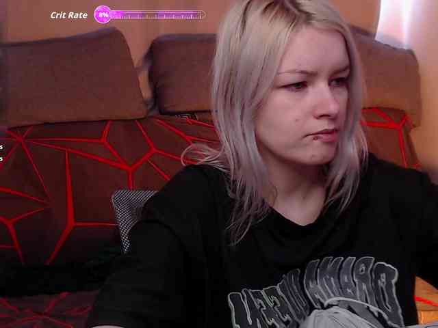 CherryNight666 webcam