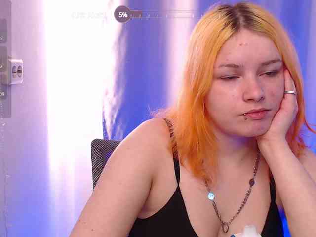 CherryNight666's webcam live show
