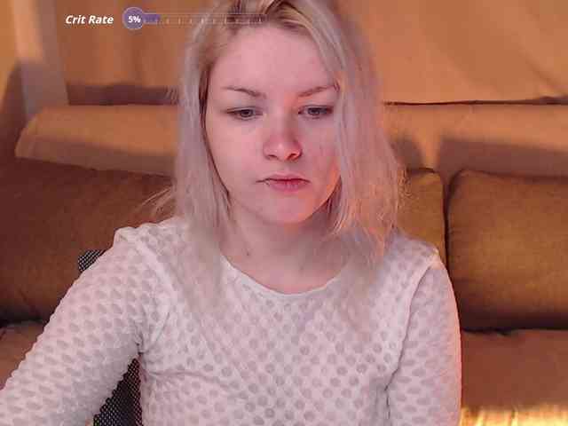 CherryNight666 webcam