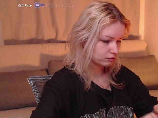 CherryNight666 webcam