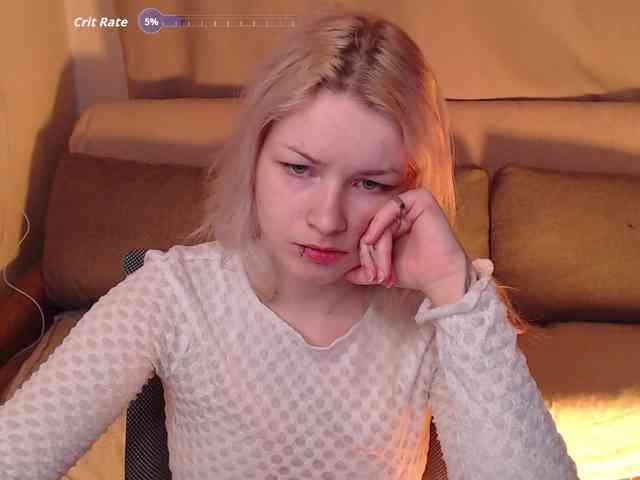 CherryNight666 webcam