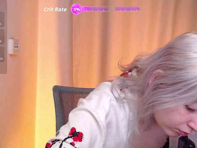 CherryNight666 webcam