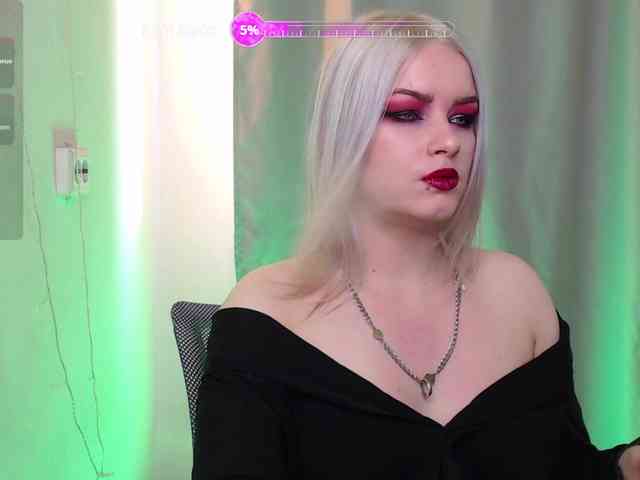 CherryNight666 webcam