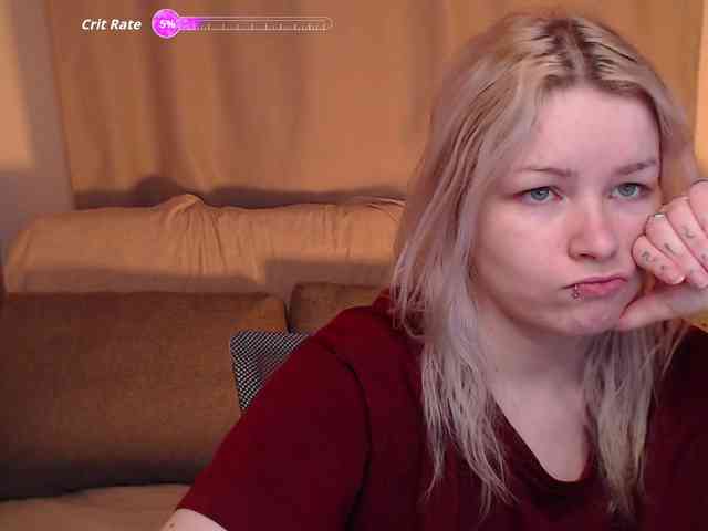 CherryNight666 webcam