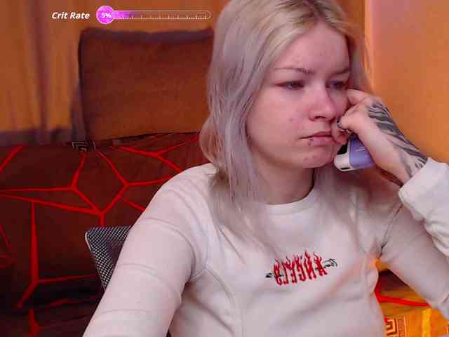 CherryNight666 webcam