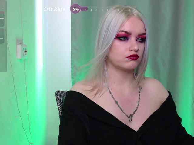 CherryNight666 webcam