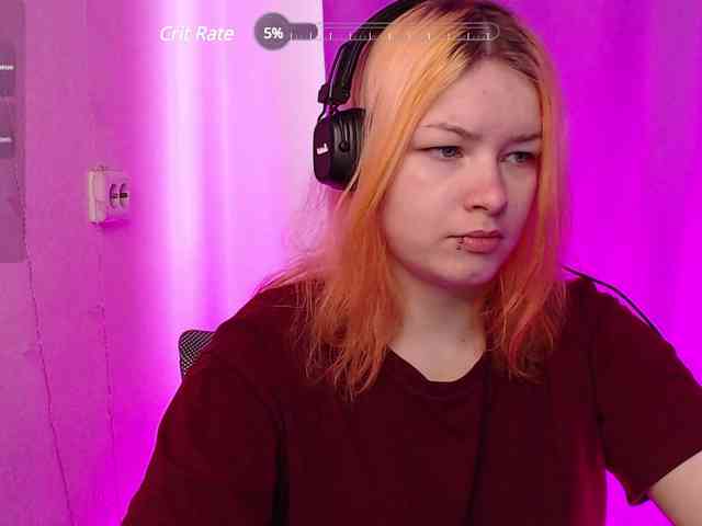 CherryNight666 webcam